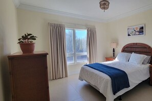 2nd bedroom with ensuite and view of the canal