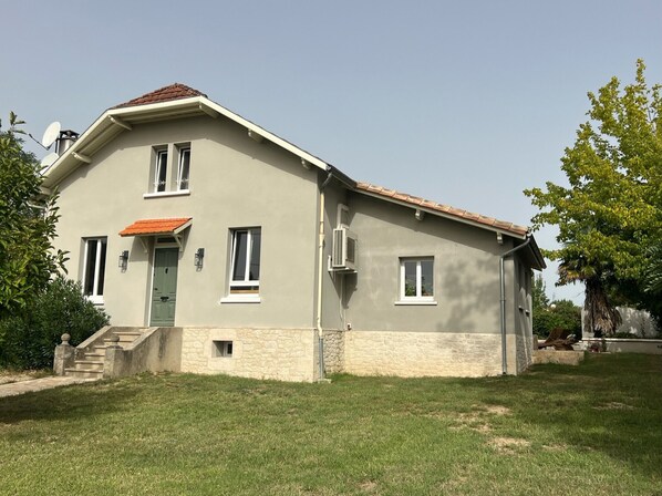 Extérieur