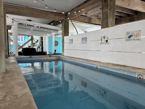 New Swim-Up Bar & BBQ Area