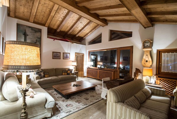Living room by night