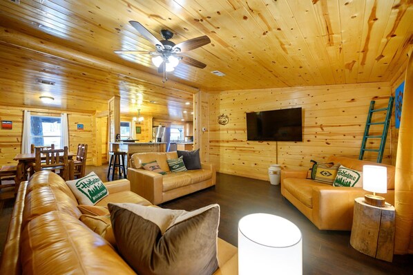 Curl up in the inviting living room & stream your favorites on the smart TV