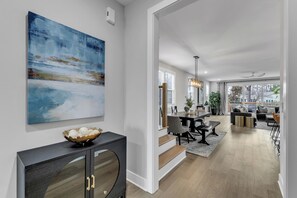 14-1134 Cedarhurst-6
