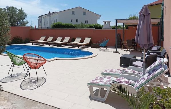pool