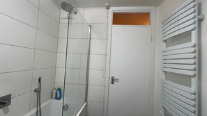 Bathroom (night)