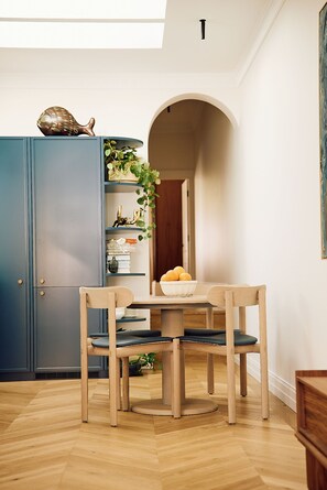 MG Suite - Dining Space in the open plan Kitchen