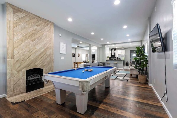 Spielezimmer