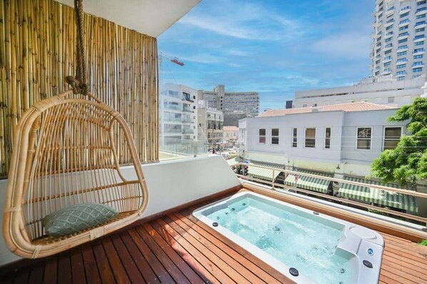 Terrace Jacuzzi