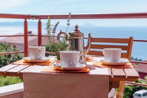 Balcony (2)