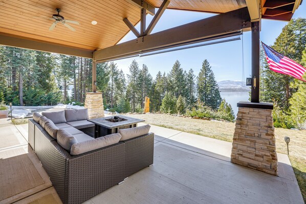 Lake Almanor Vacation Rental | 3BR | 2BA | 1,745 Sq Ft | 3 Steps to Enter