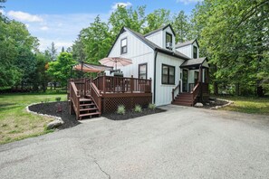 Front of Home with Ample Parking for Cars & Boat Trailer