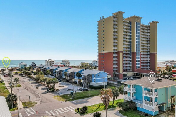Welcome to Sawgrass Point!