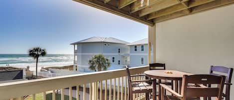 Panama City Beach Vacation Rental | 2BR | 2.5BA | Stairs Required | 1,060 Sq Ft