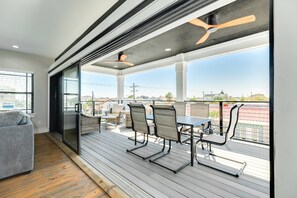 Furnished Covered Patio with Grill and Gulf Views