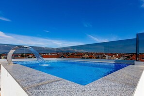 Utomhuspool