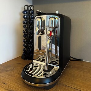 Kaffee und/oder Kaffeemaschine
