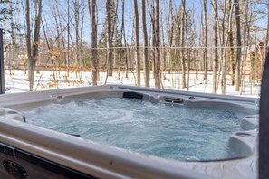 Hot tub