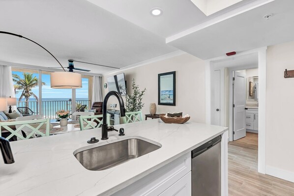 305  Kitchen