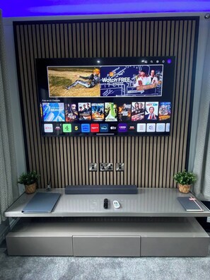Entertainments Centre !