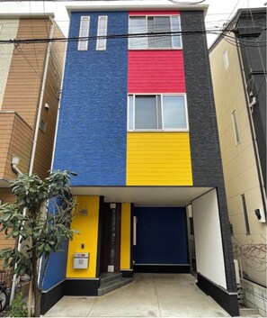 The Whole House is Yours