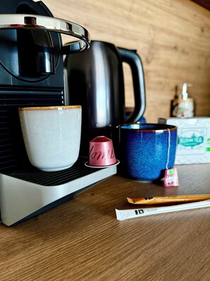 Kaffe och/eller kaffebryggare