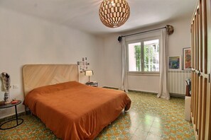 Bedroom (1)