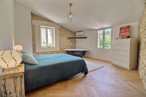 Bedroom (3)