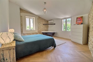 Bedroom (3)
