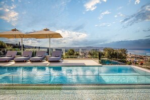 Building Exterior, Outdoor, Pool, Scenic View