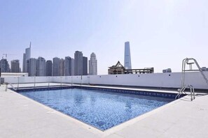 Holiday Home Swimming Pool