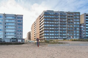 Außenseite Ferienhaus [Sommer]