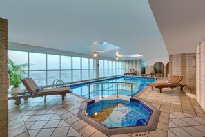 Holiday Home Swimming Pool