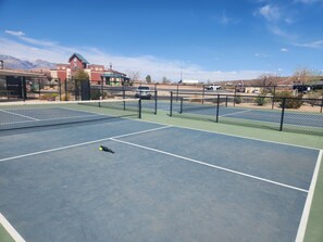 Pickle Ball Courts (Rackets/Balls Provided)