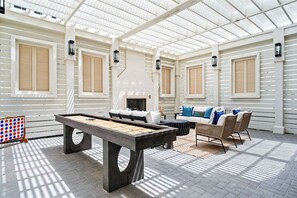 Exterior Game Room & Lounge, 1st Floor