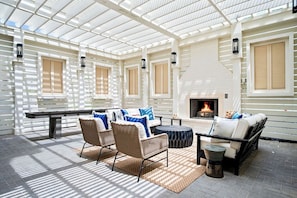 Exterior Game Room & Lounge, 1st Floor