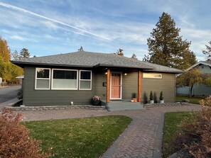 Pilot Butte Pad