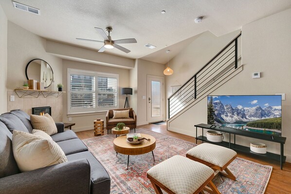 Unit C | Cozy Living Area with Smart TV