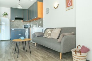 Living room-dining room (2)