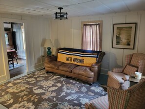 Comfortable and spacious living room