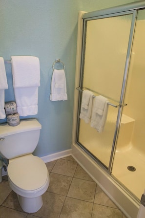 2 Bedroom