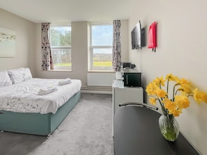 Open plan living space | Studio Apartment 19 - Herstmonceux Castle Estate, Herstmonceux