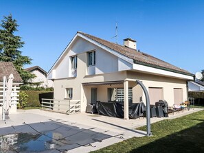 Home, House, Residential Area, Roof, Shade, Estate, Concrete, Siding, Yard, Balcony