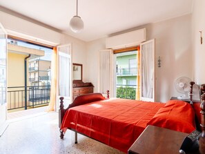 Design Intérieur, Sol, Sol, Pièce, Plafond, Meubles, Chambre, Appartement, Lit, Porte