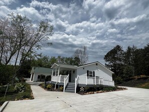 Cottage (2)