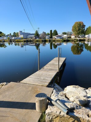 Overnight boat/kayak docking.  Fish right off the dock