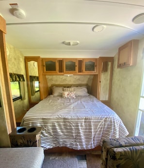 Queen Bed