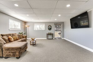 Living Room | Central A/C
