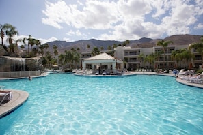 Diamond Resorts (Hilton) Palm Canyon Resort_2.jpg