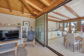 Living and dining room