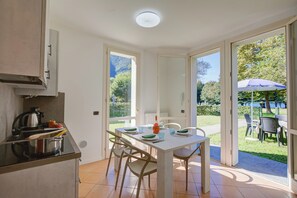 Kitchen and dining area