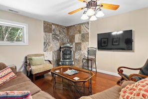 Main Level, Entry Way Den